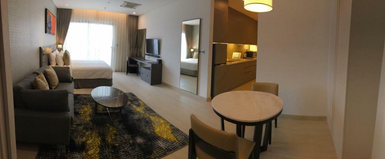 Citadines Blue Cove Danang Aparthotel Exterior photo